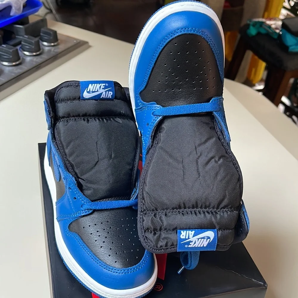 NIB Nike air Jordan Retro high Og youth size 5 (womens size 7) brand new in box